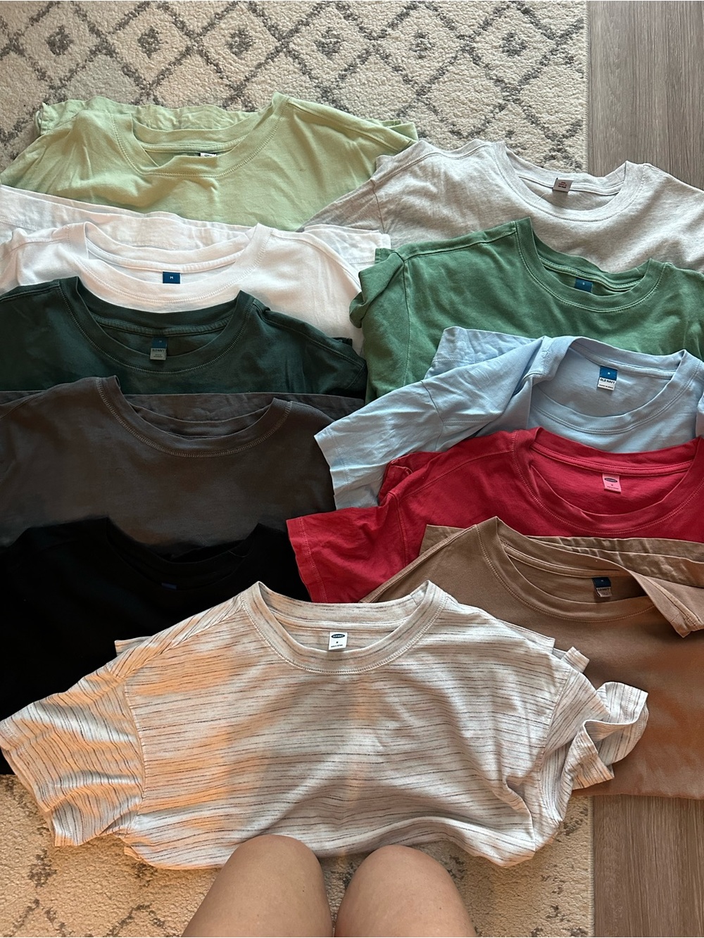 Bundle of 11 Women’s Old Navy Tees. Medium